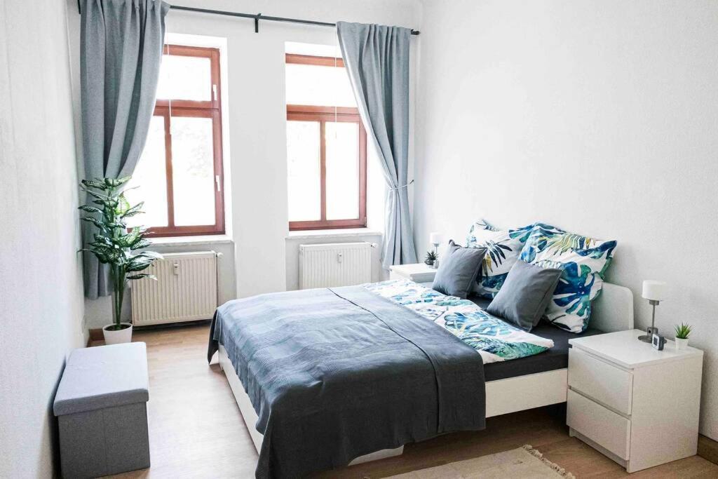 Top Moderne Wohnung In Leipziger Altbau - Netflix Inklusive Εξωτερικό φωτογραφία