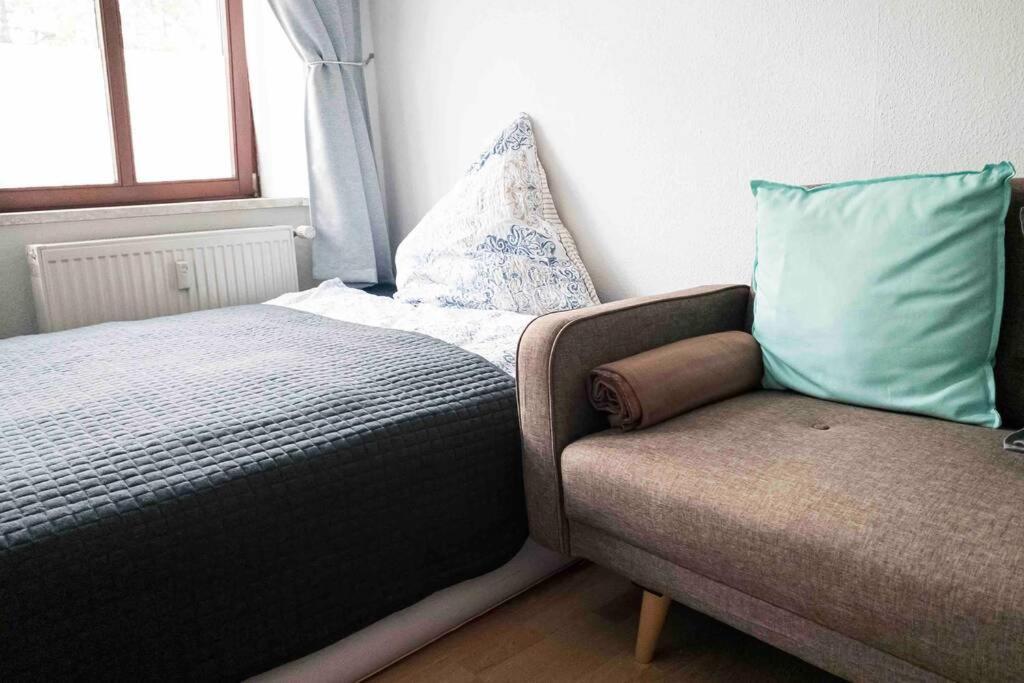 Top Moderne Wohnung In Leipziger Altbau - Netflix Inklusive Εξωτερικό φωτογραφία